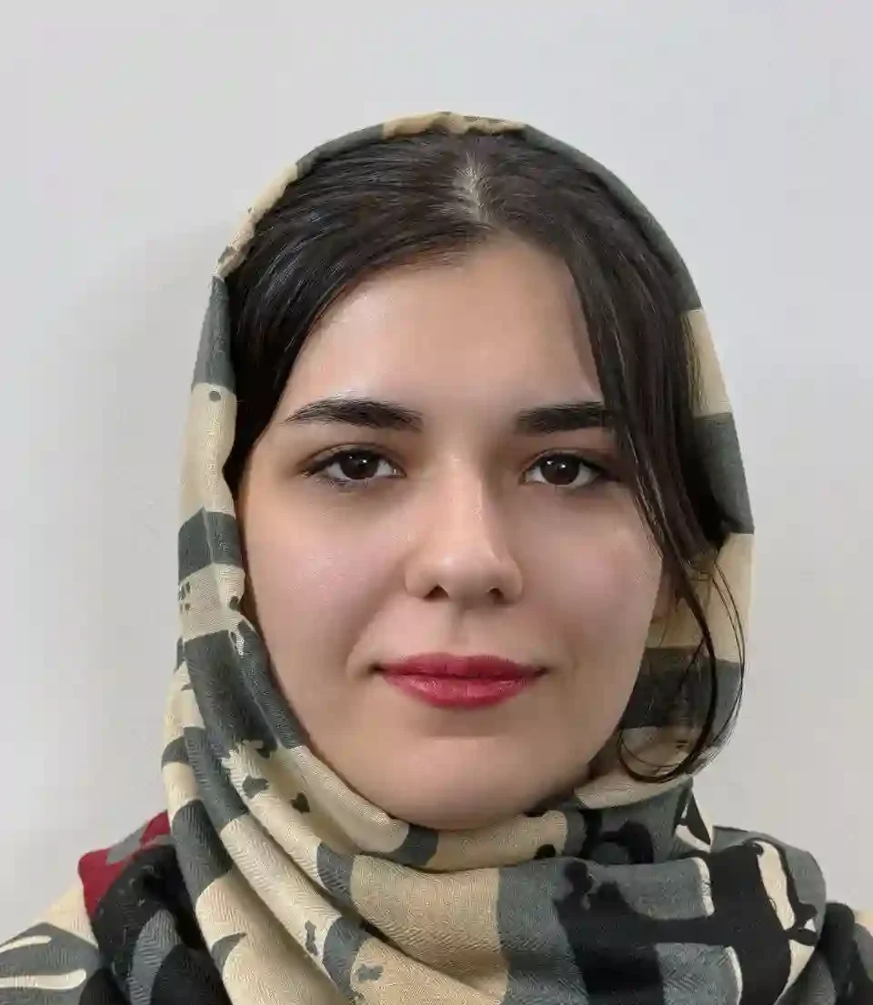 تصویر مدرس نازنین زهرا محمدیان آرا